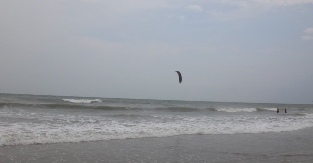 kitesurfing only waves kitespot vietnam