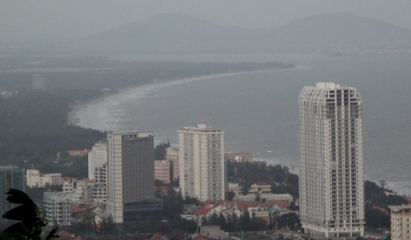 forme de la lettre mayuscule S est la kite beach Bai Sau leçons de kitesurf vietnam vung tau