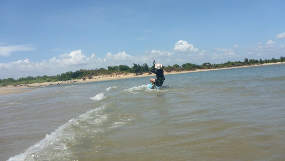 kite school in Vung Tau after your kitesurfing lessons in Ho Chi Minh kite school