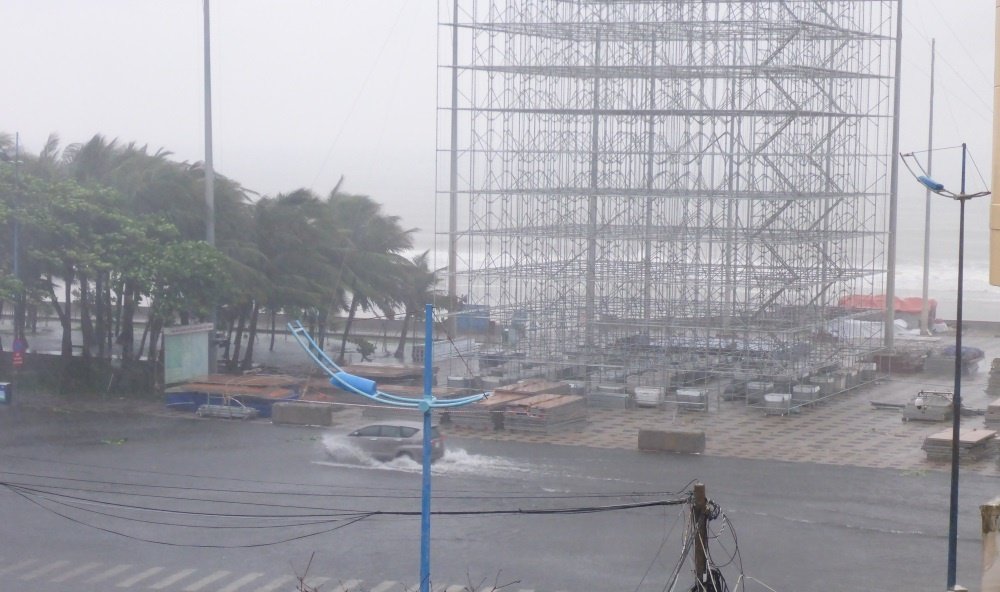 lluvia fuerte en Vung tau en domingo