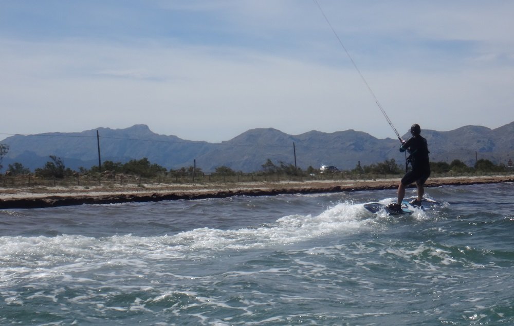 11 curso de kitesurf en Mallorca