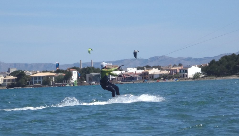 8 lecciones de kitesurfing en Vietnam