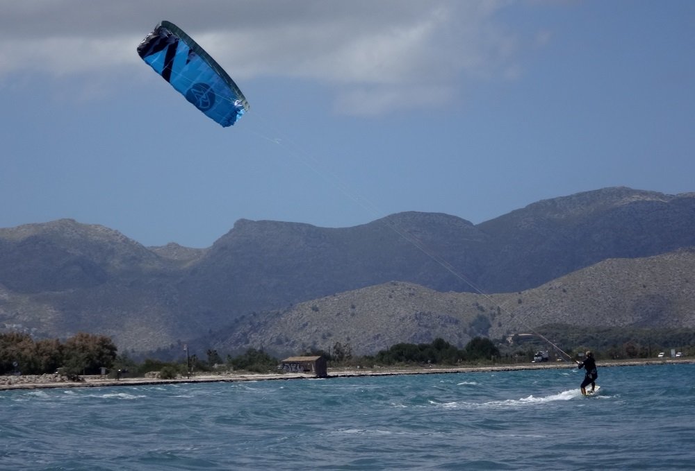 4-Flysurfer-escuela-de-kitesurf-en-Mallorca