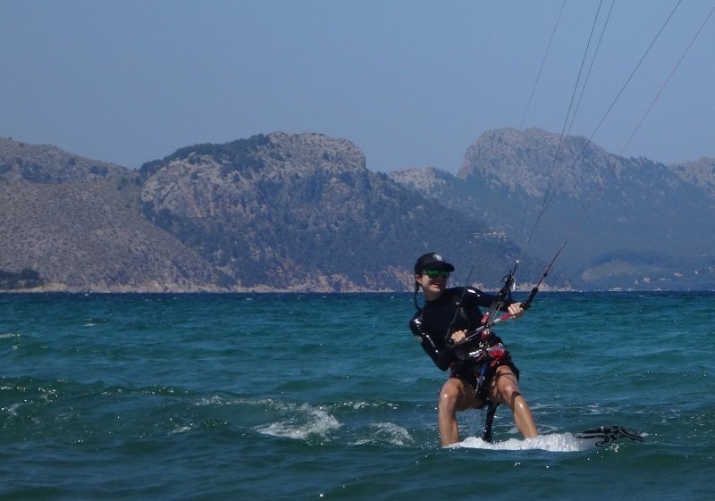 14 Kitesurf-Unterricht Vietnam Kitespot Vung Tau Bai Sau Flysurfer Speed 5
