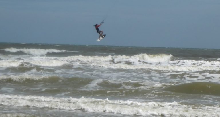 2-rampy-na-Vung-Tau-kitesurfing-plaża-w-listopadzie