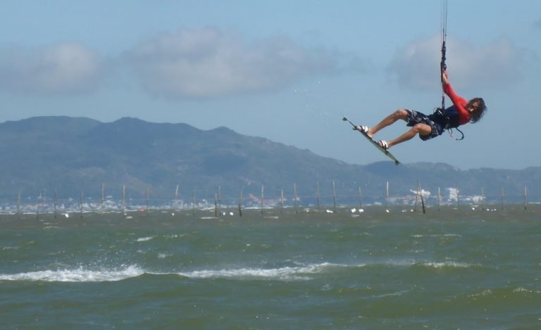 7 szkoła kitesurfingu w Wietnamie w grudniu