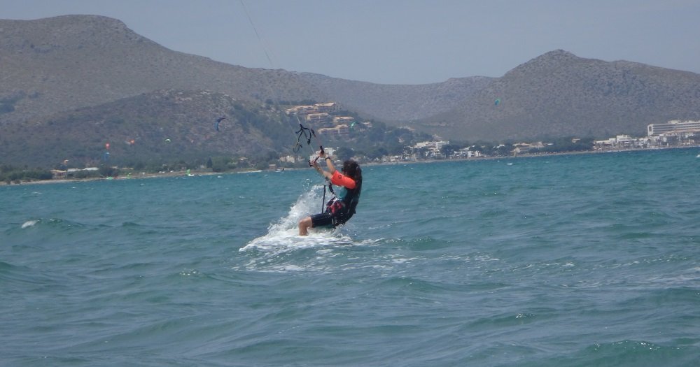 10-2-days-kite-course-advanced-kite-student-Mallorca-Marta
