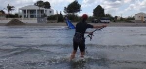 13-cursos-de-kitesurf-en-Mallorca-aprender-kite