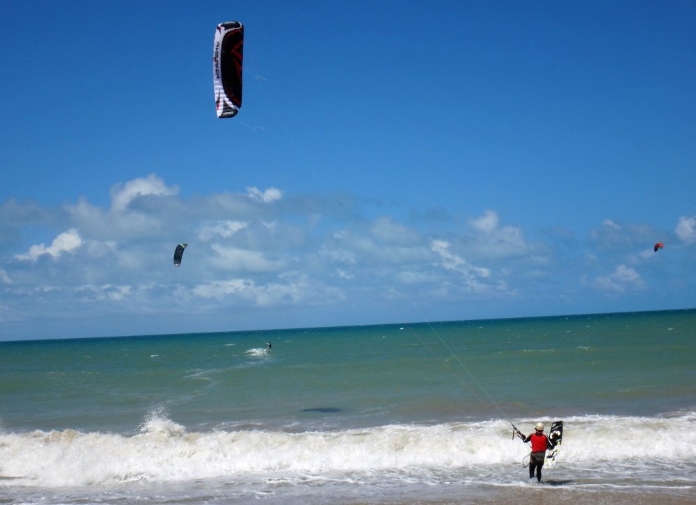 5 kitesurfing lessons Vietnam kiteblog kitesurf in Cumbuco, el agua